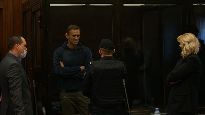 Заключенный Навальный заявил о развитии болезни и отсутствии лечения. В колонии ему дают только обезболивающее
