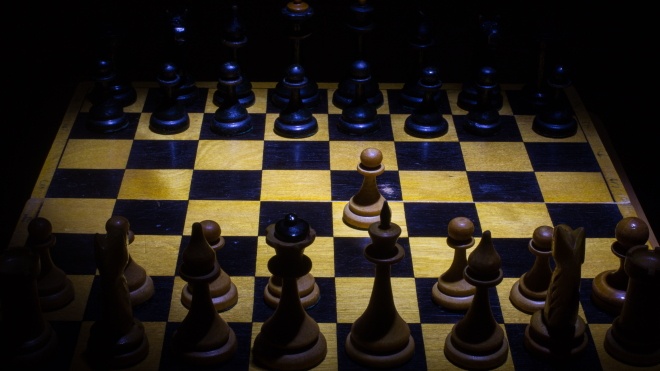 Первая шахматная онлайн-олимпиада завершилась скандалом. В финале против России двух игроков из Индии отключили от их партий