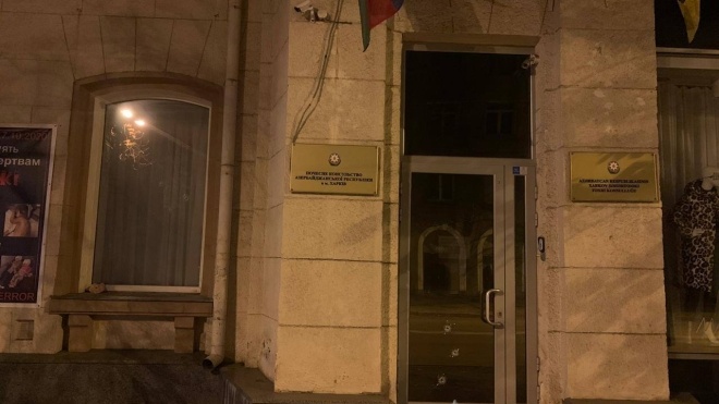 Поліція розслідує обстріл консульства Азербайджану у Харкові. МЗС звинуватило в причетності вірмен