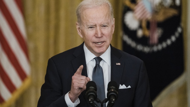 Biden announced a new package of military aid to Ukraine and sanctions against Russia