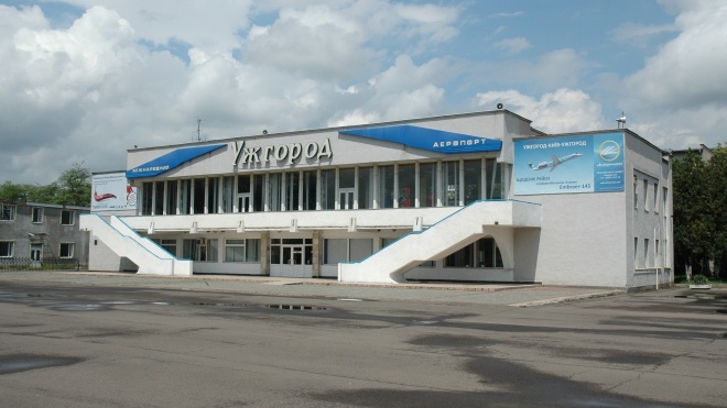 Аэропорт «Ужгород» принял первый рейс за два года