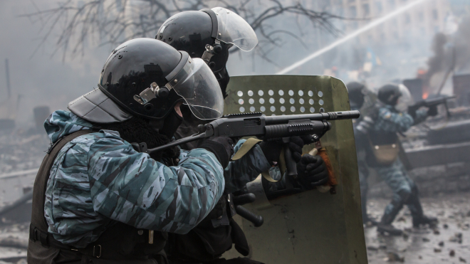 Адвокати «Беркута» та Януковича багато років переконують суд, що по міліції та протестувальниках на Майдані стріляли «грузинські снайпери». Одного з них допитали, виявилося, ця версія — вигадка