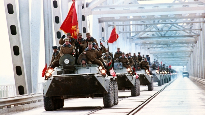 33 years ago, Soviet troops left Afghanistan. We recall the last war of the Soviet Union, which accelerated its collapse ― in 15 photos (an article from the Babel archive)