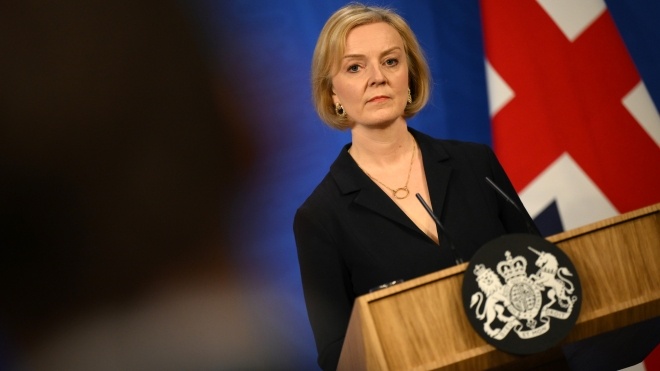 Britainʼs Prime Minister Liz Truss is resigning. Why so soon? And who will be after her? And how will all this affect British aid to Ukraine? — Answers to embarrassing questions about the political crisis in Britain