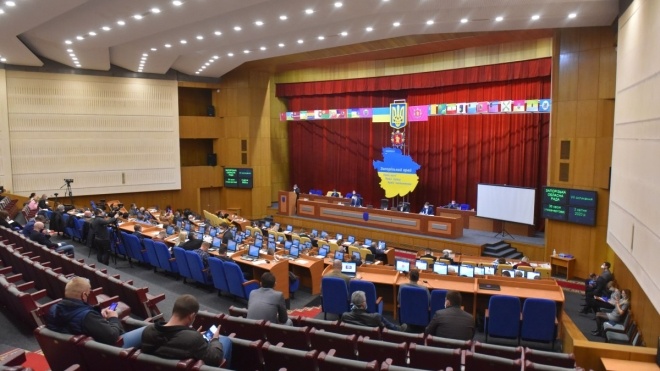 Избрание главы Запорожского облсовета: фракцию «Слуги народа» покинули четыре депутата