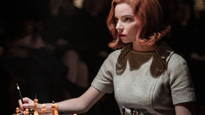 Серіал «Хід королеви» від Netflix призвів до нової моди на шахи. В мережі можна пограти проти цифрової Бет Хармон