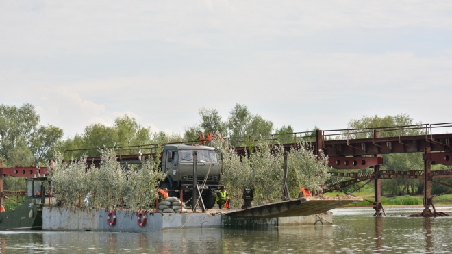 В России военные во время учений обвалили мост. Пострадали два десятка солдат