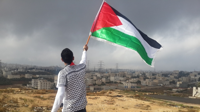 В Палестине раскритиковали мирный договор между Израилем и ОАЭ. Она отзывает своего посла из Эмиратов