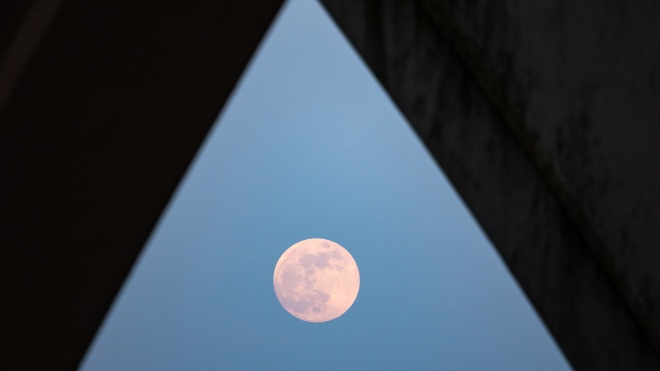 «Кривава повня»: жителі Землі спостерігали місячне затемнення