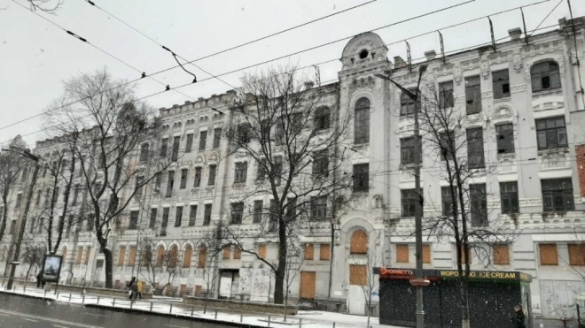 На аукционе СЕТАМ продали самый дорогой лот — здание отеля Военного Никольского собора в Киеве