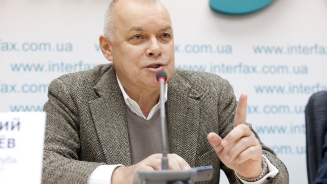 Российского пропагандиста Дмитрия Киселева внесли в черный список. Он угрожает нацбезопасности Украины