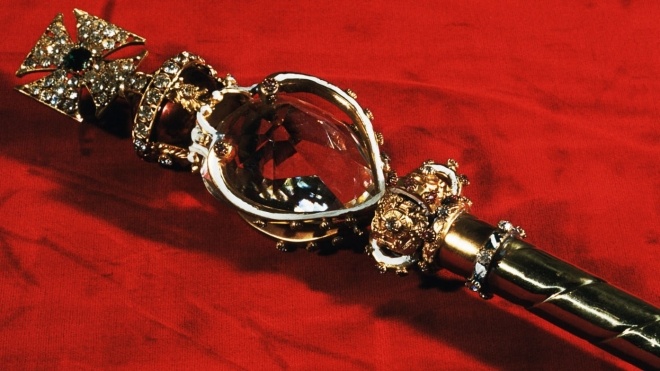 ПАР закликає Велику Британію повернути 500-каратний діамант з королівського скіпетра