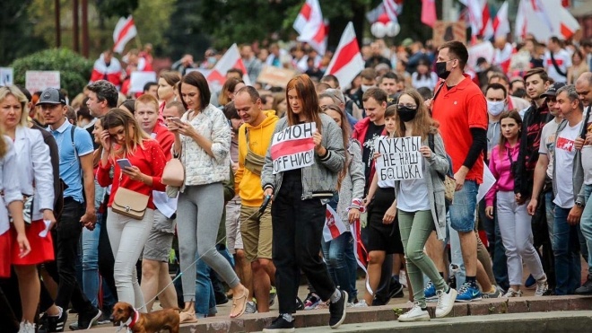 У Мінську на «жіночому марші» в суботу затримали майже 70 осіб
