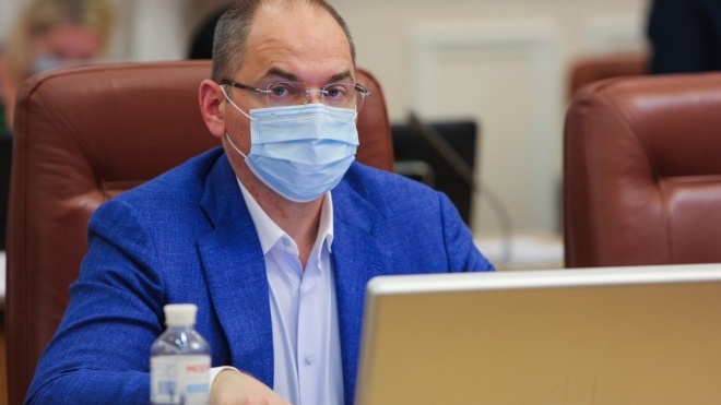 МОЗ очікує пік захворюваності на коронавірус в Україні наприкінці квітня та попередив про «важкий» другий рік