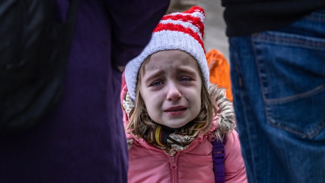 «Натягніть дітям шапки на очі — вони не повинні це бачити». Київську область звільнили від окупантів — і всі побачили злочини росіян. Ось шість історій тих, хто вижив