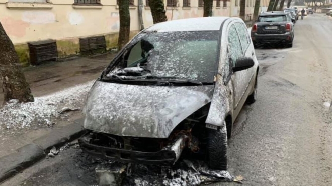 СБУ завершила розслідування підпалу авто журналістки «Радіо Свобода» та назвала замовника