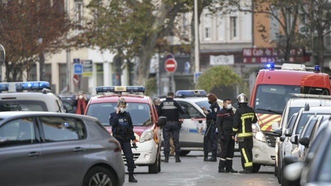 Полиция задержала подозреваемого в нападении на священника в Лионе. Им оказался грузин, мстивший за измену подруги