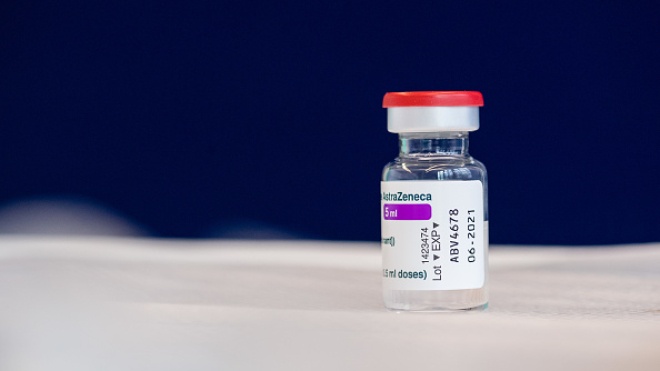 Словаччина вирішила не використовувати вакцину AstraZeneca для першого щеплення від коронавірусу