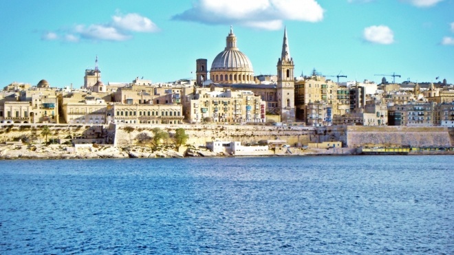 С середины июля на Мальту не будут пускать без сертификата вакцинации от коронавируса