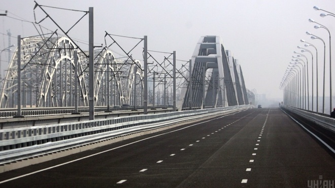 Кабмин запланировал 500 млн гривен на достройку Дарницкого моста в Киеве