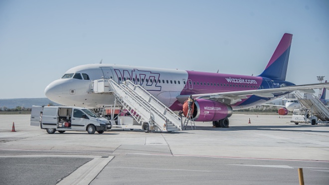 WizzAir отправила самолет Киев — Таллин в обход Беларуси. Облетать белорусское воздушное пространство будет и AirBaltic