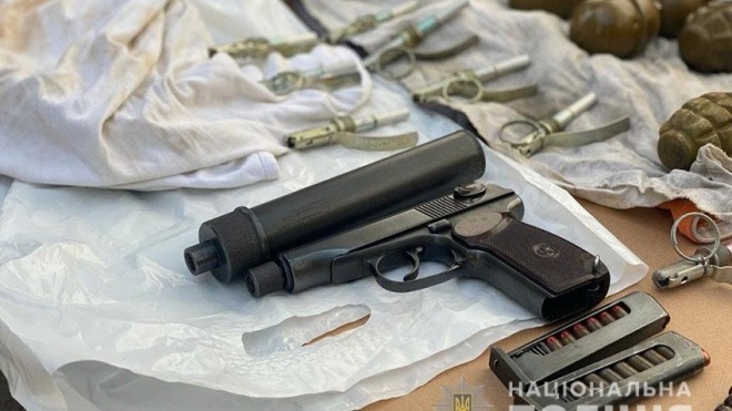 В Одесской области военные продавали оружие из зоны ООС