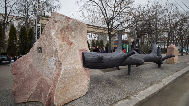 У Києві відкрили інсталяцію пам’яті жертв Голокосту