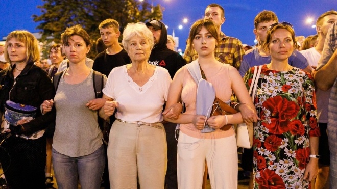 МИД советует украинцам в Беларуси воздержаться от участия в акциях протеста