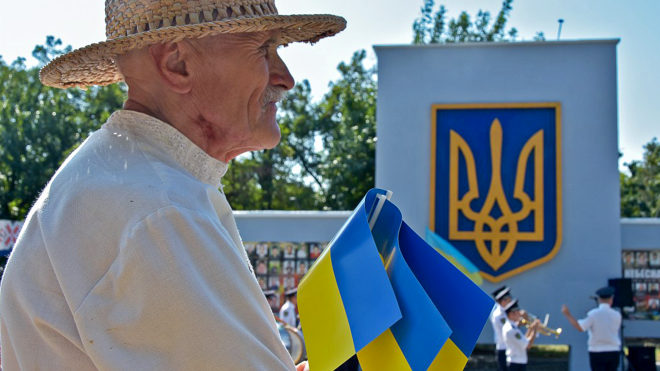 Кабмин утвердил конкурс эскизов большого Государственного герба Украины. Автор лучшего получит 100 000 гривен