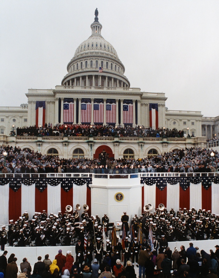 Церемонія інавгурації Джорджа Буша — молодшого, 20 січня 2001 року.