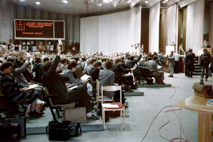 Установчий зʼїзд «Саюдіса» у Вільнюсі, 23 жовтня 1988 року.