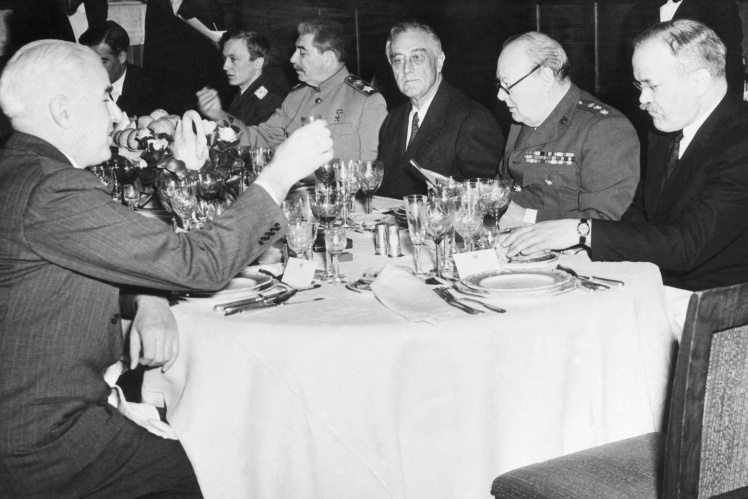 Бенкет під час Ялтинської конференції, лютий 1945 року.
