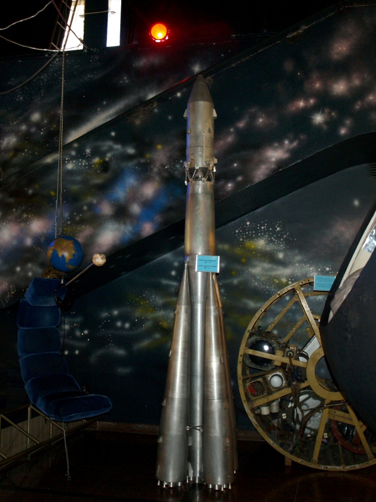 Экспонаты в Национальном музее космонавтики имени Сергея Королева в Житомире.