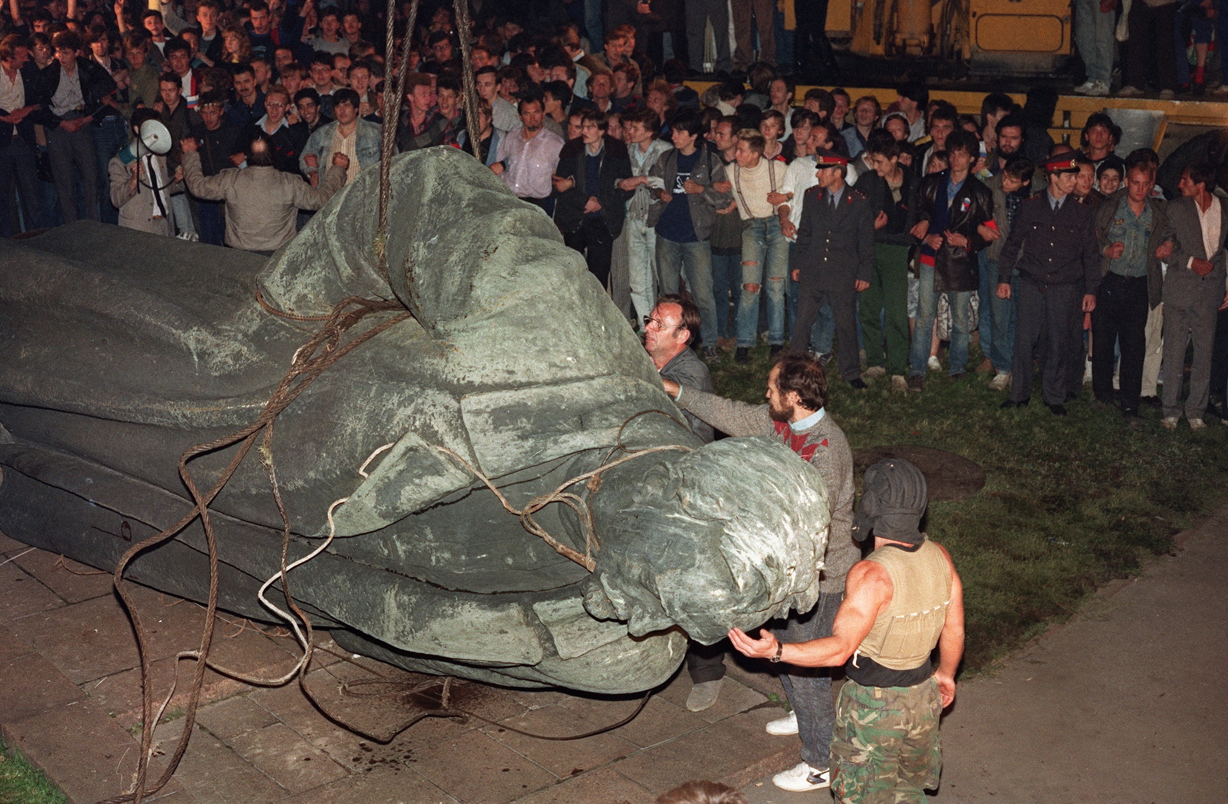 Путч ГКЧП: 30 лет с дня провала - история заговора, защита Белого дома,  роль Ельцина, Горбачева, Кравчука и Черновола