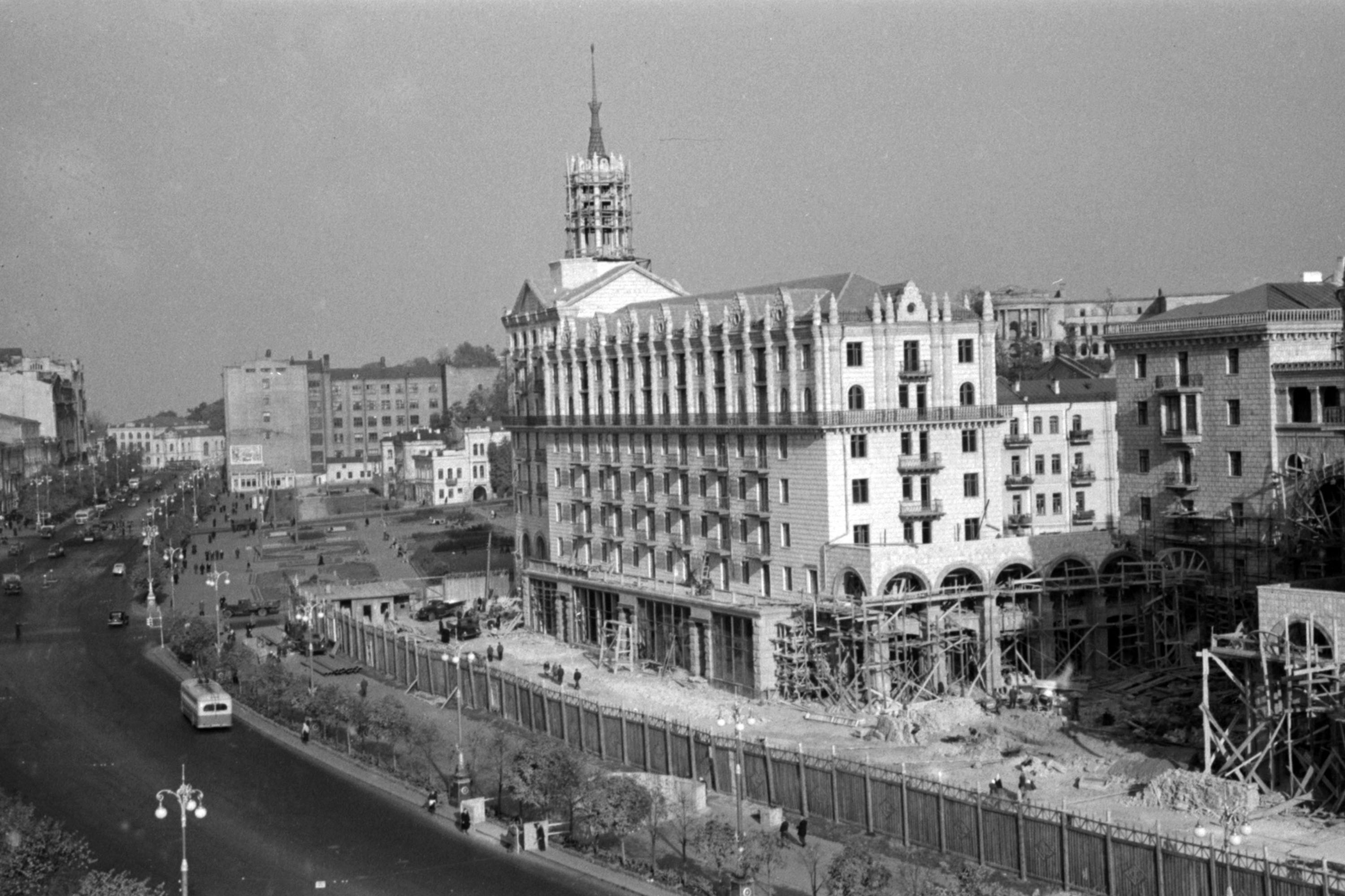 Разрушенный Крещатик - кто взорвал дома в Киеве в 1941-м, последствия  пожара, вид после оккупации, архивные фото