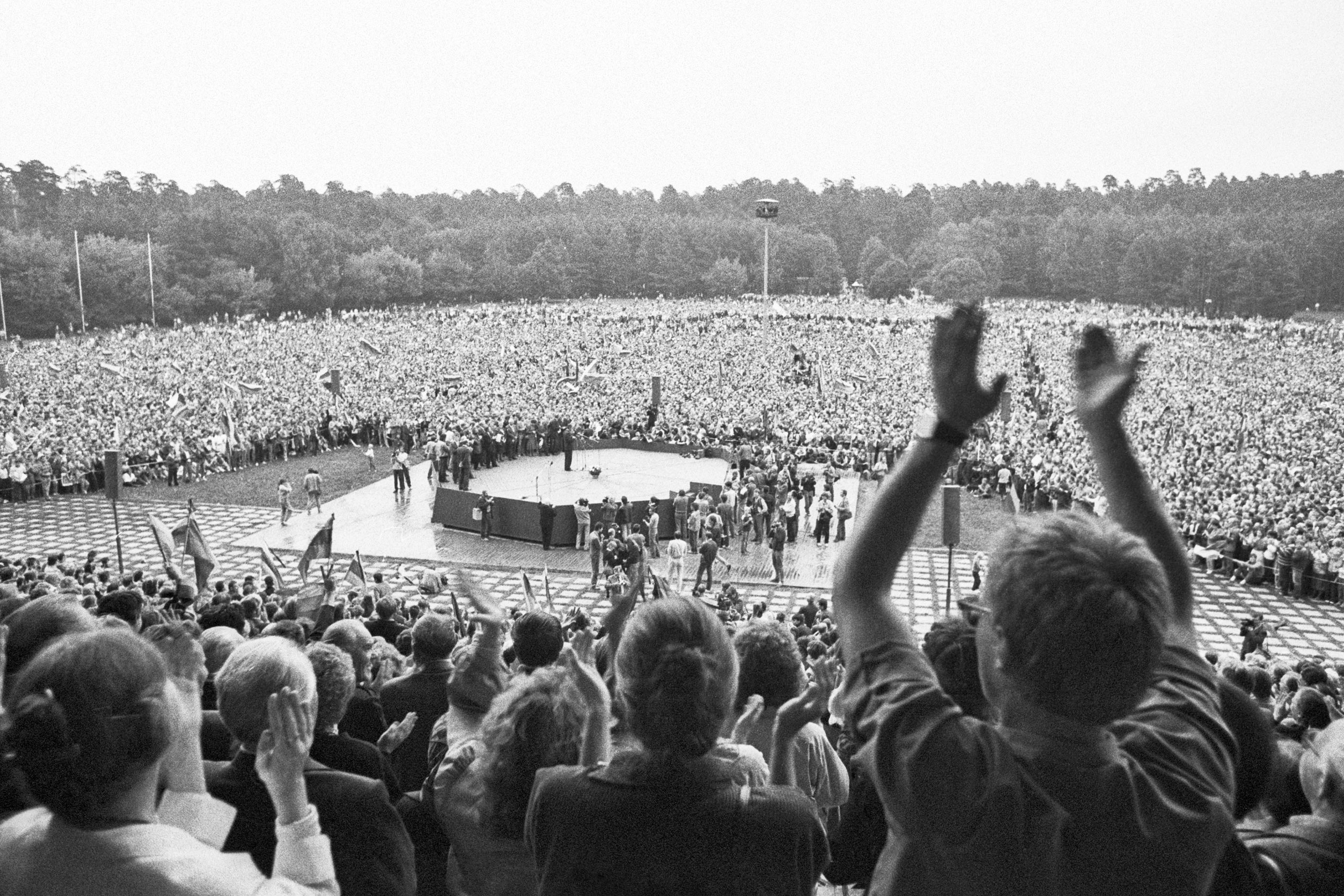 Литва объявила о независимости от СССР в 1990 году - история, фото